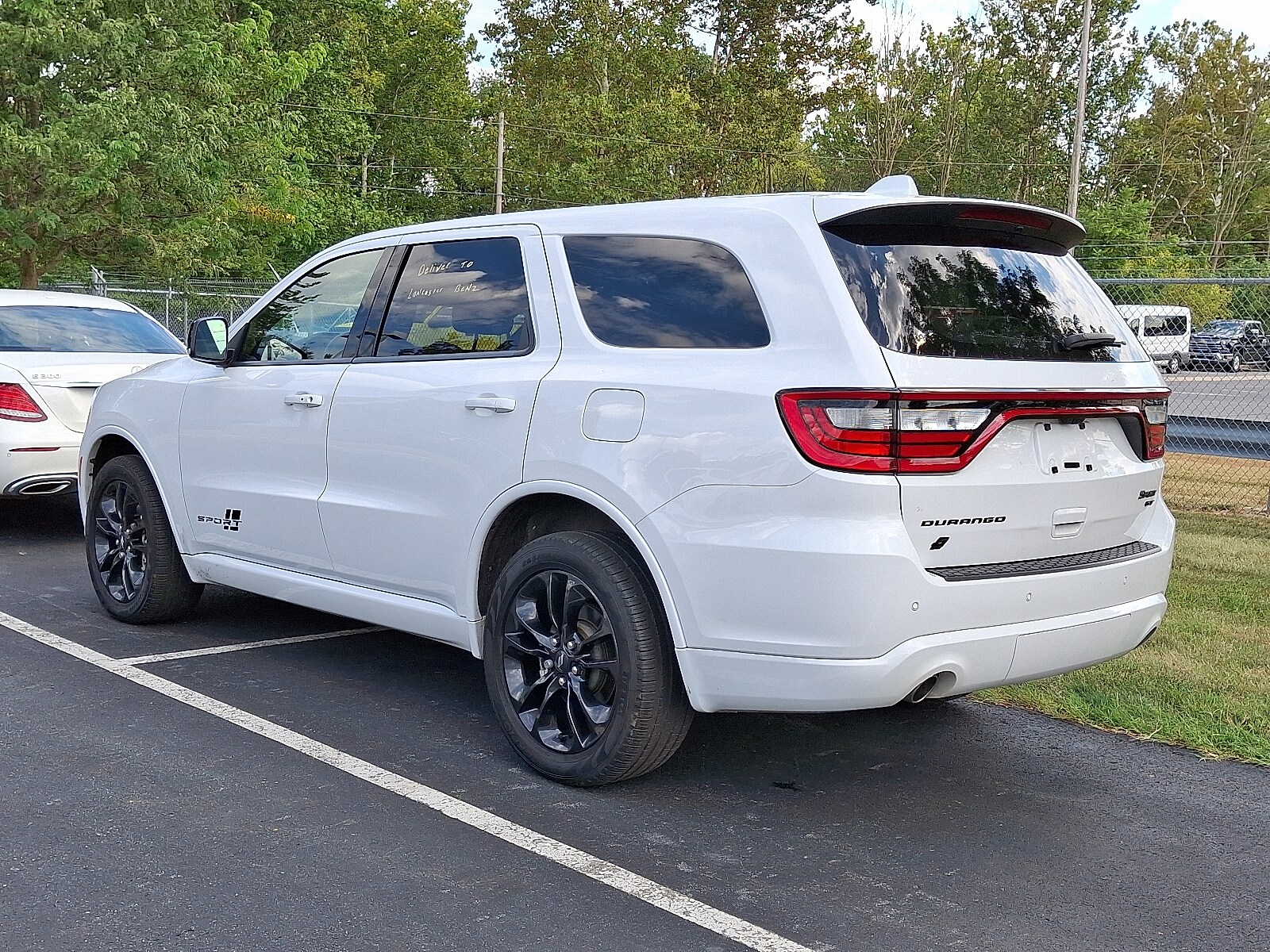 2022 Dodge Durango GT Plus photo 3