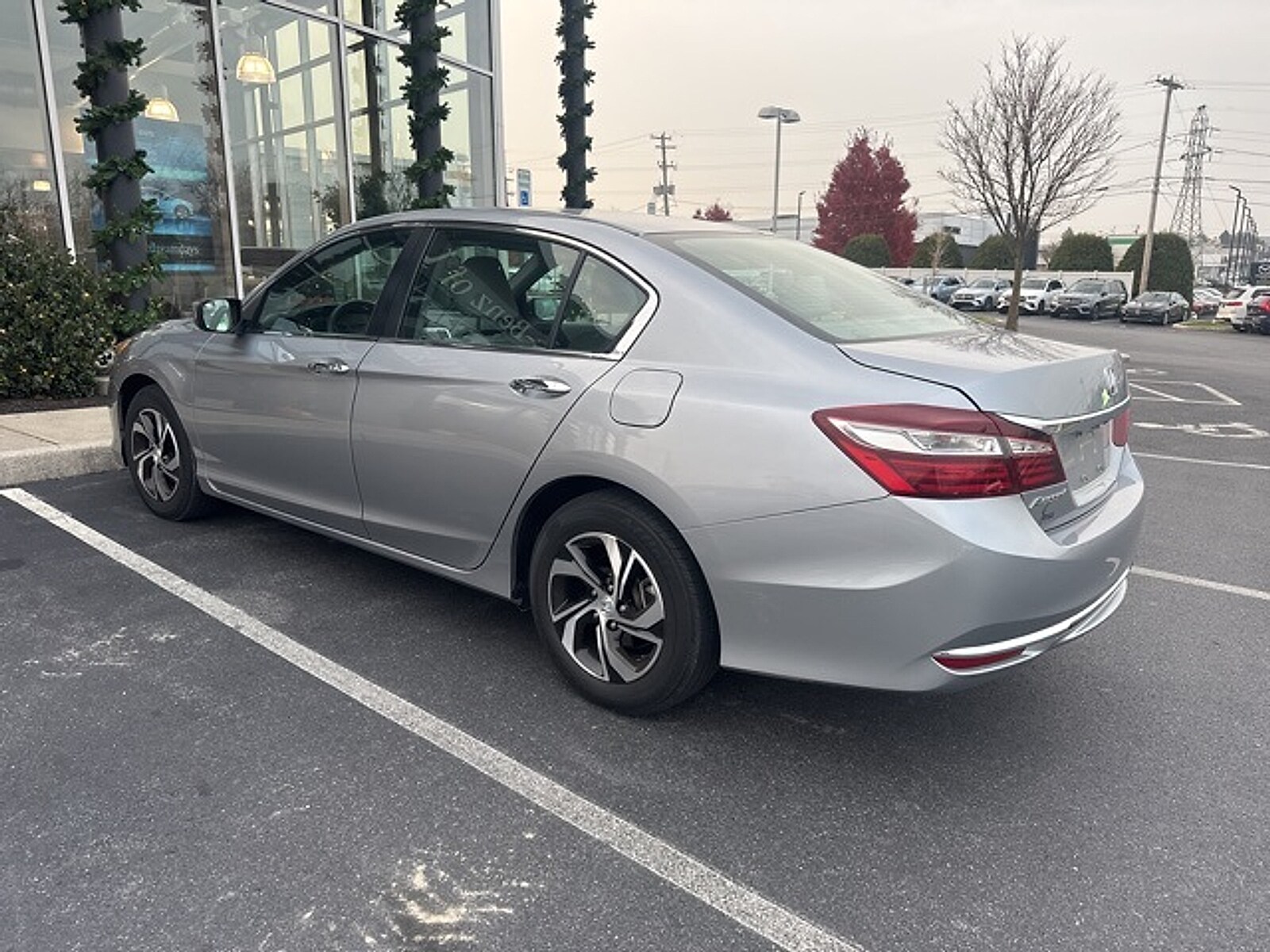 2017 Honda Accord LX photo 2