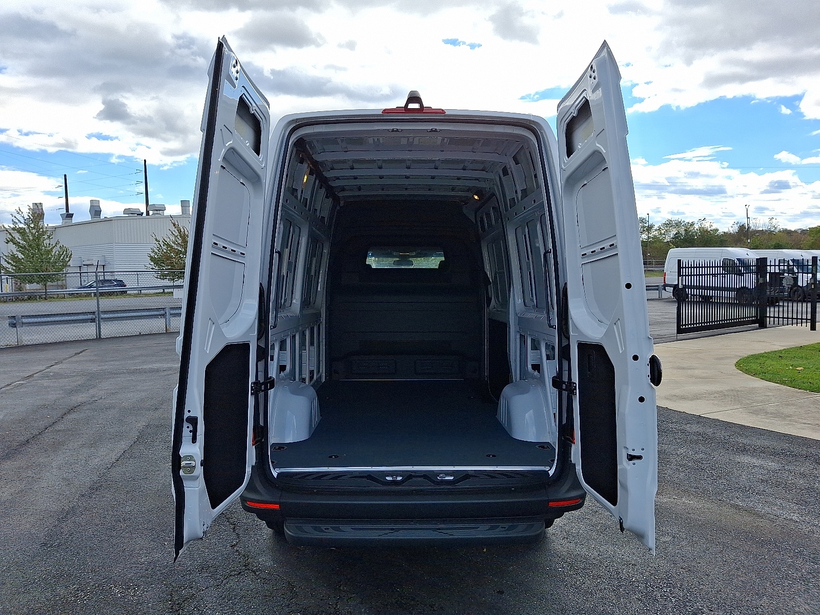 2025 Mercedes-Benz Sprinter Cargo Van Base - Photo 9