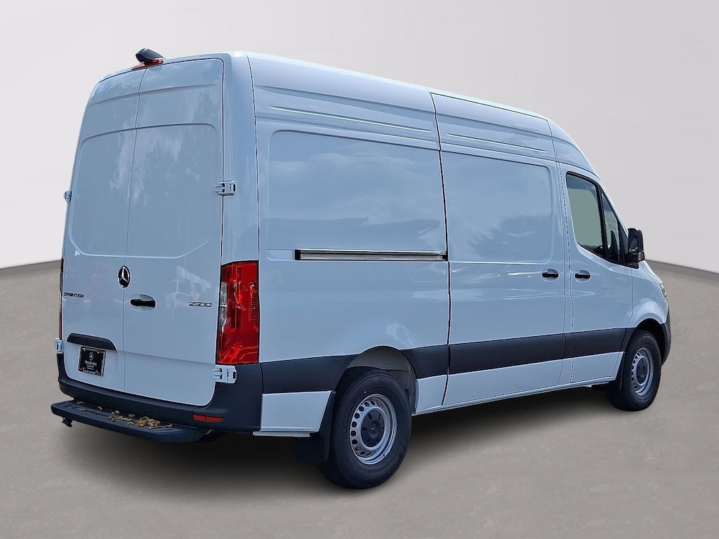 New 2025 Mercedes-Benz Sprinter 2500 Standard Roof 4-Cyl Diesel HO Van Cargo Van