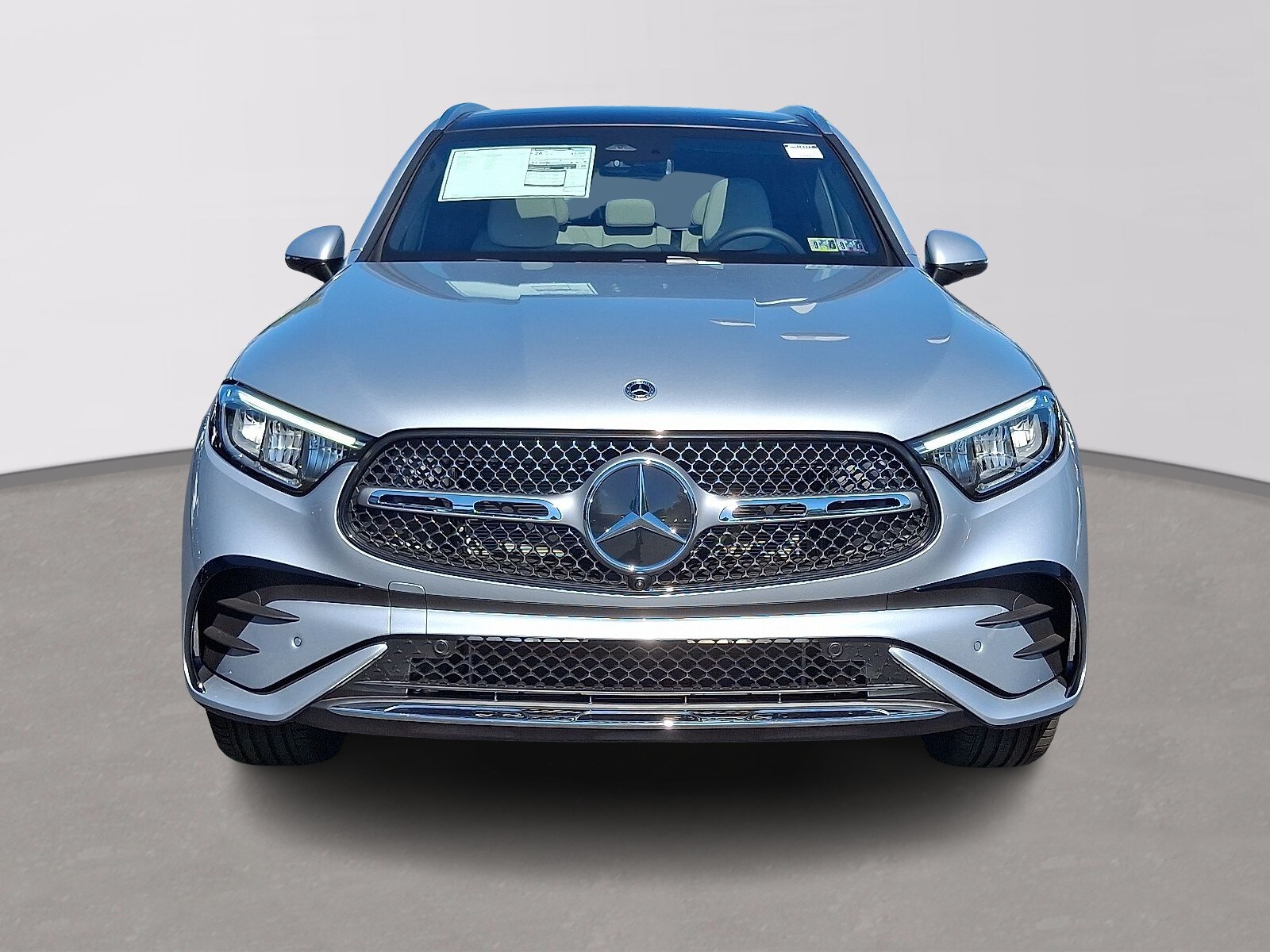2026 Mercedes Benz GLC 300 4MATIC photo 2