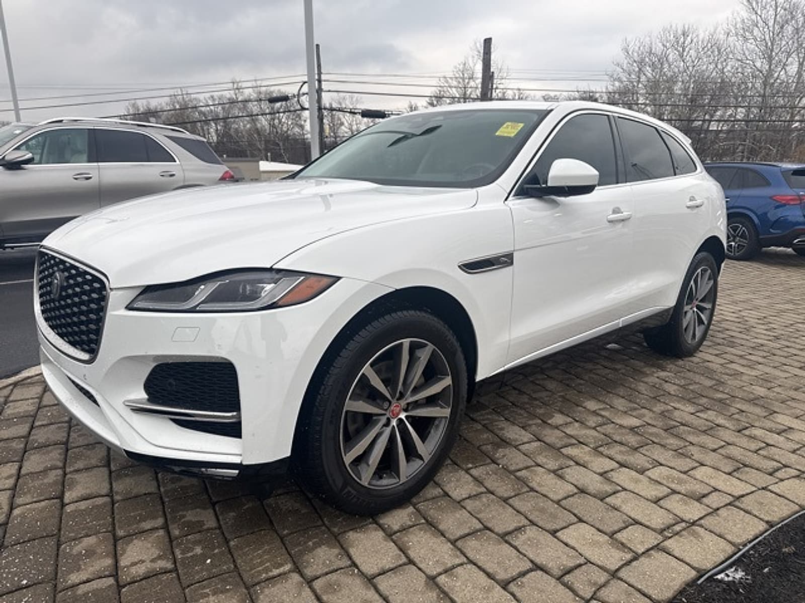 2022 Jaguar F-Pace S's photo