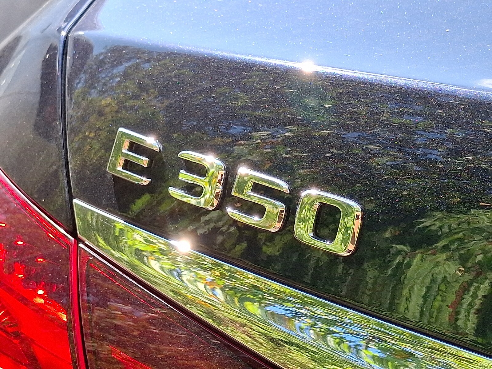 2022 Mercedes Benz E 350 4MATIC Sedan photo 4