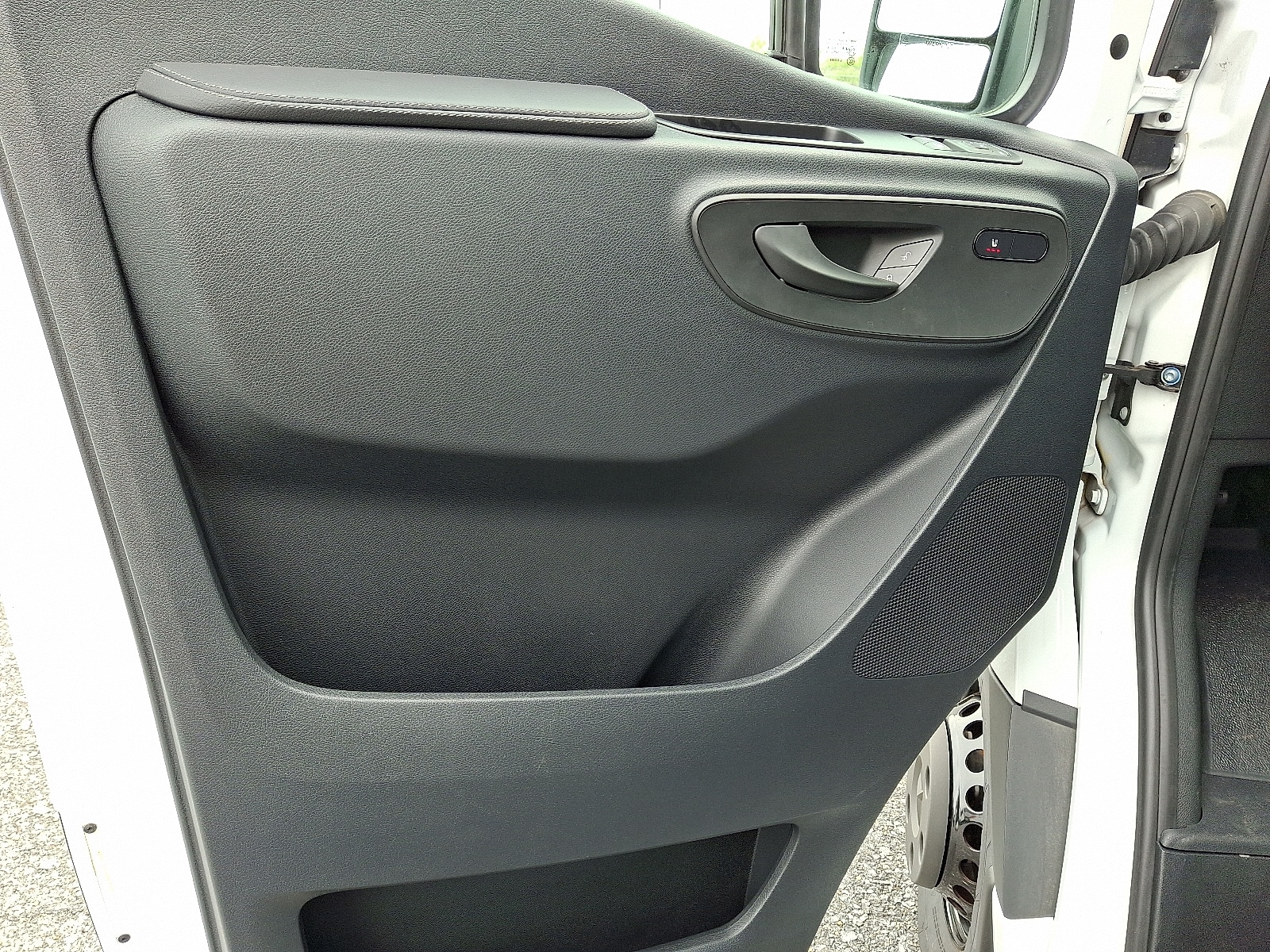 2024 Mercedes-Benz Sprinter Cargo Van Base - Photo 13