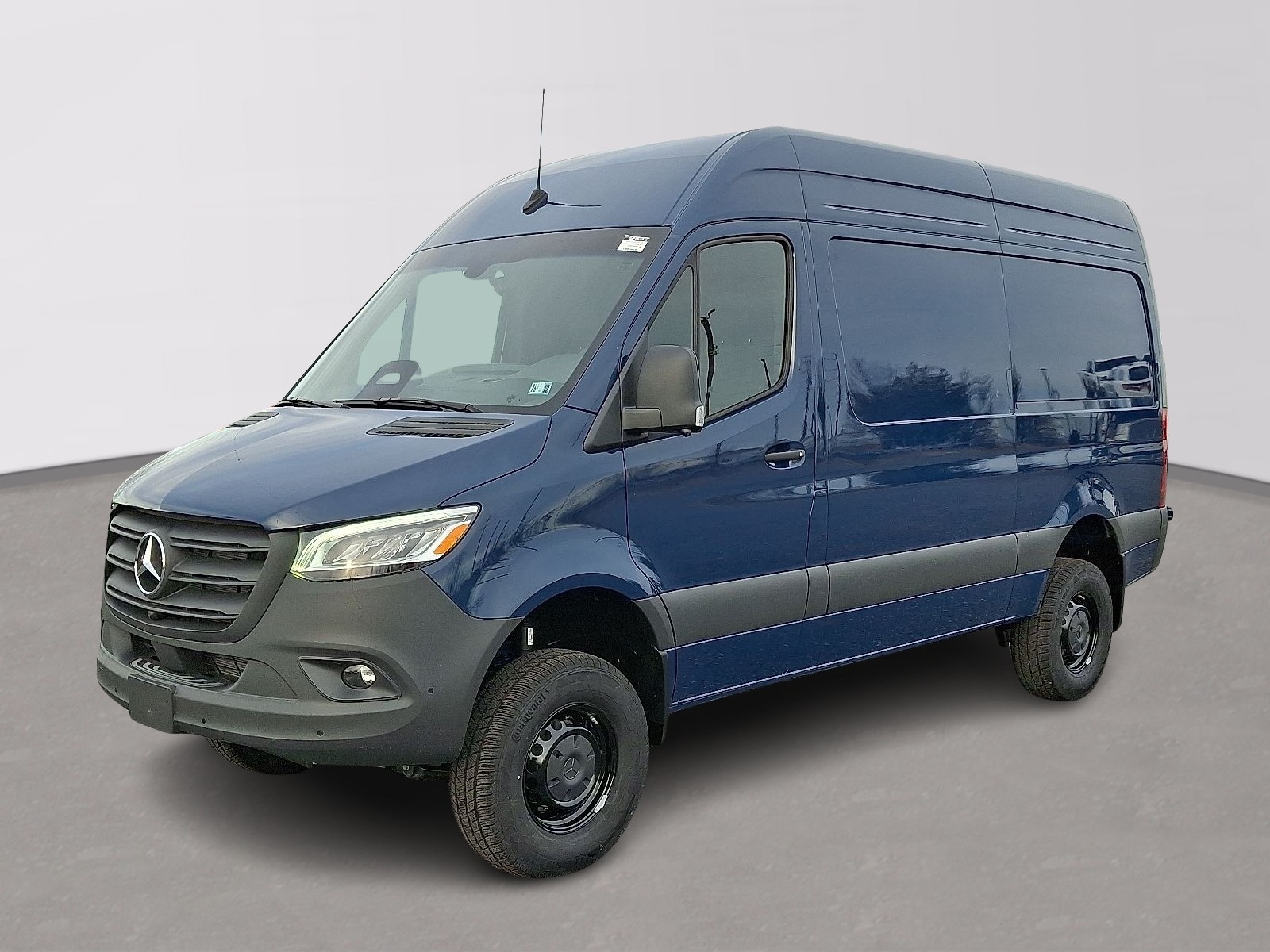2026 Mercedes-Benz Sprinter Base's photo