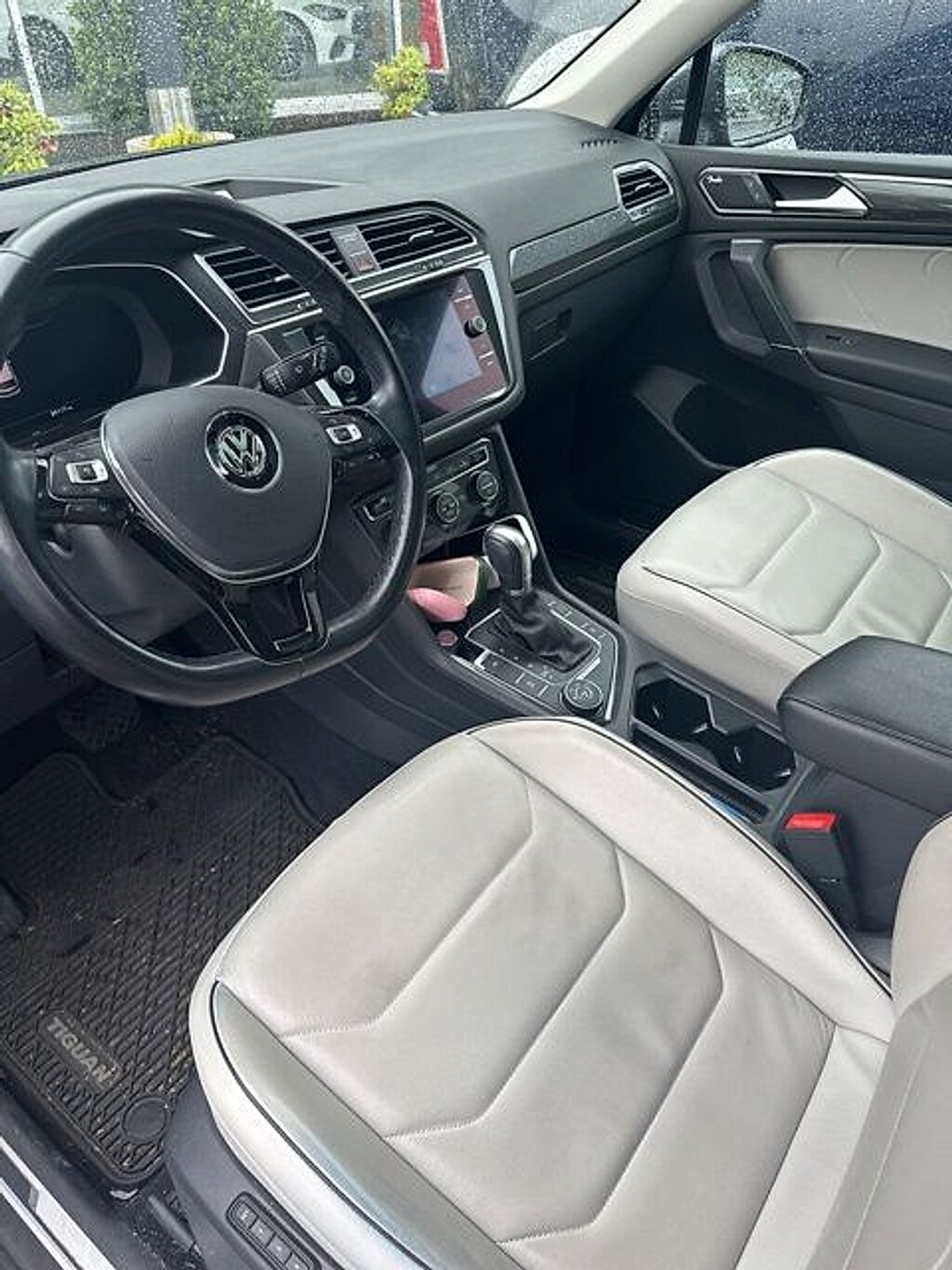 Used 2018 Volkswagen Tiguan 2.0T SEL Premium 4MOTION SUV