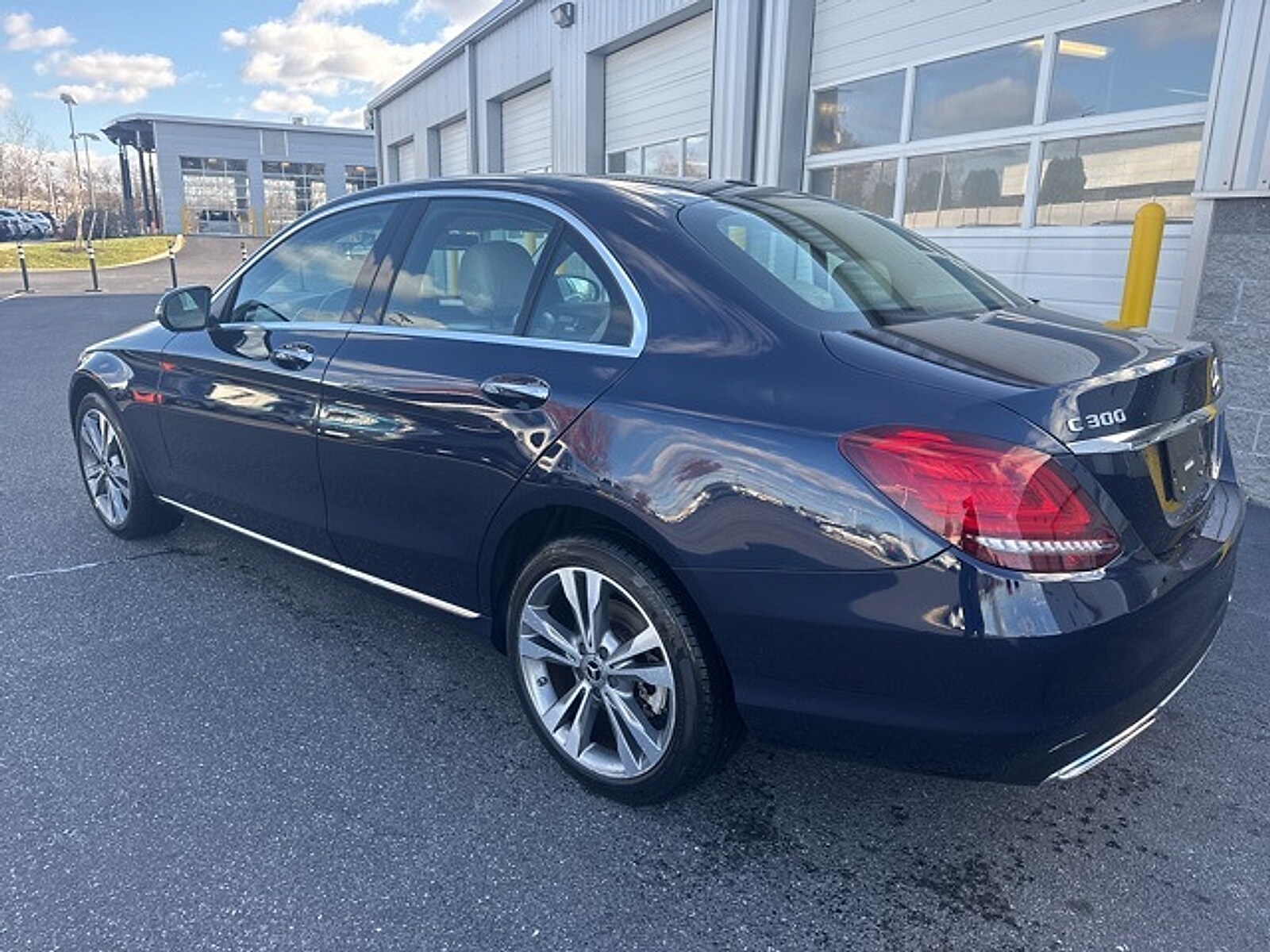 2021 Mercedes Benz C 300 4MATIC Sedan photo 2