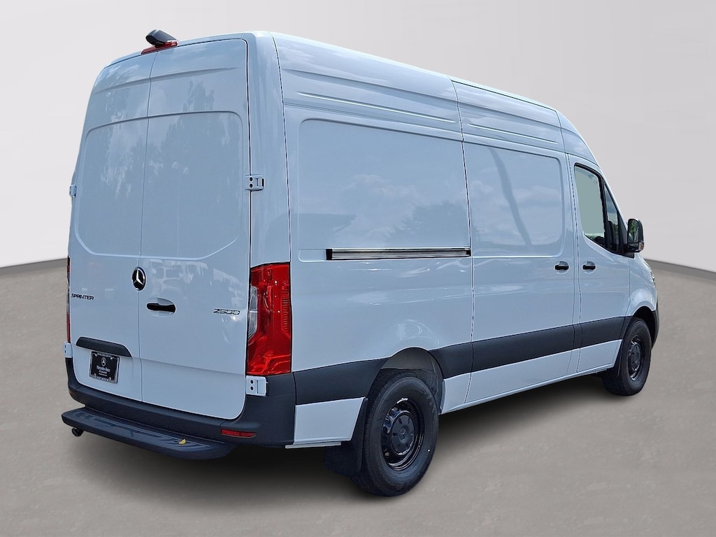 New 2025 Mercedes-Benz Sprinter 2500 Standard Roof 4-Cyl Diesel Van Cargo Van