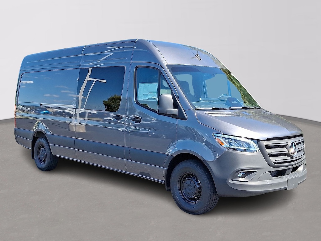 New 2025 Mercedes-Benz Sprinter 2500 High Roof 4-Cyl Diesel HO Van Crew Van