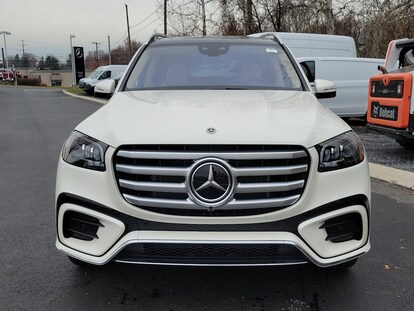 A Beginner's Guide to Leasing a New Mercedes-Benz Car or SUV