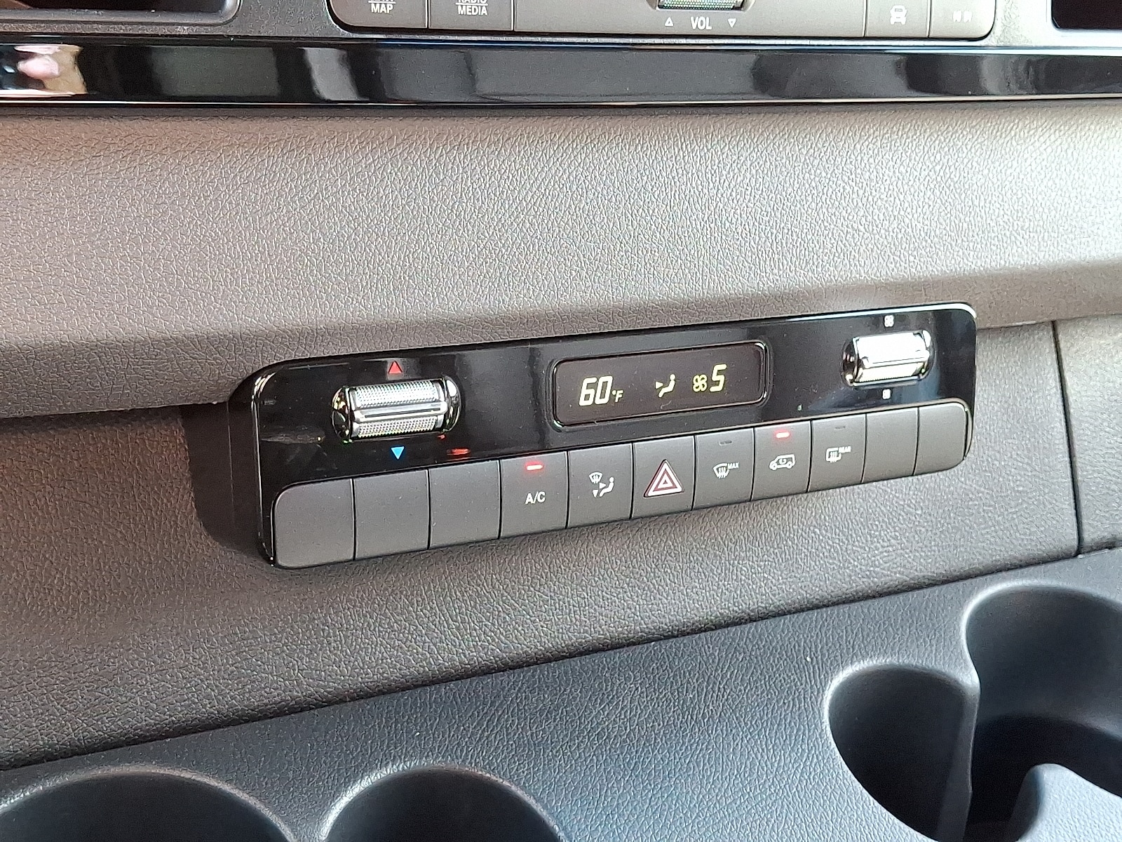 2024 Mercedes-Benz Sprinter Crew Van Base - Photo 16