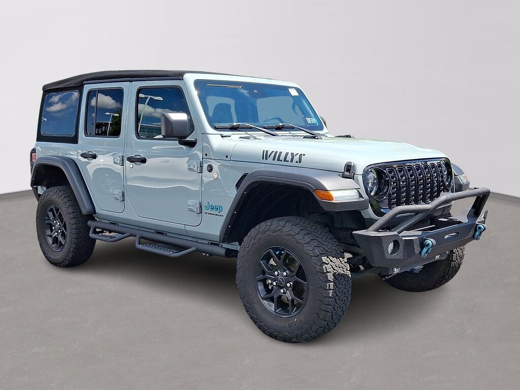 Used 2024 Jeep Wrangler Sport SUV