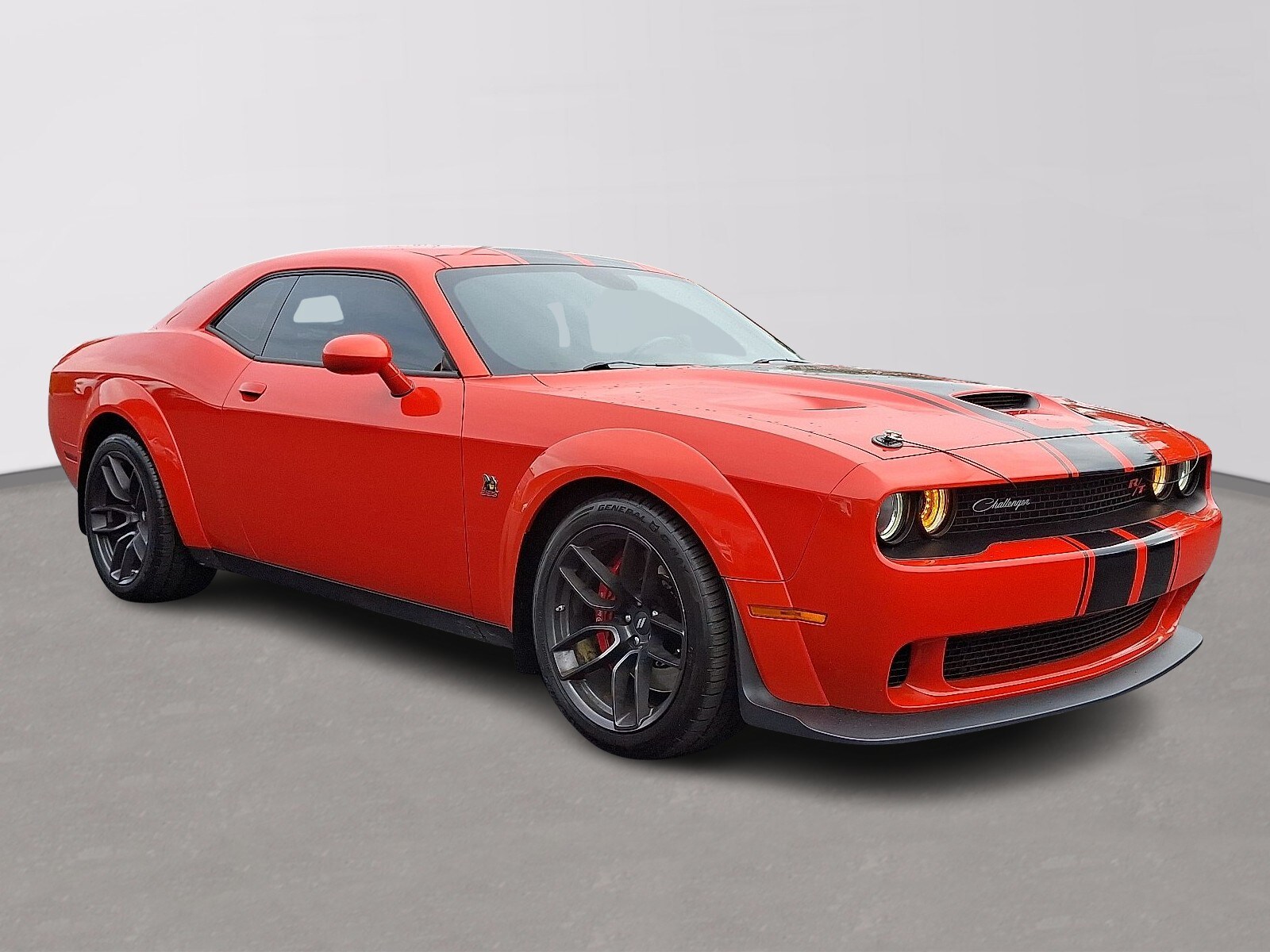 2019 Dodge Challenger R/T Scat Pack Widebody photo 3