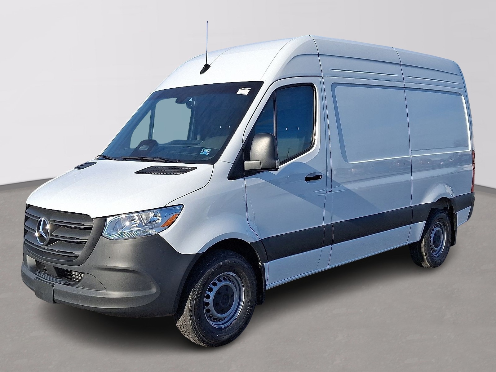 2026 Mercedes-Benz Sprinter Cargo Van Base's photo