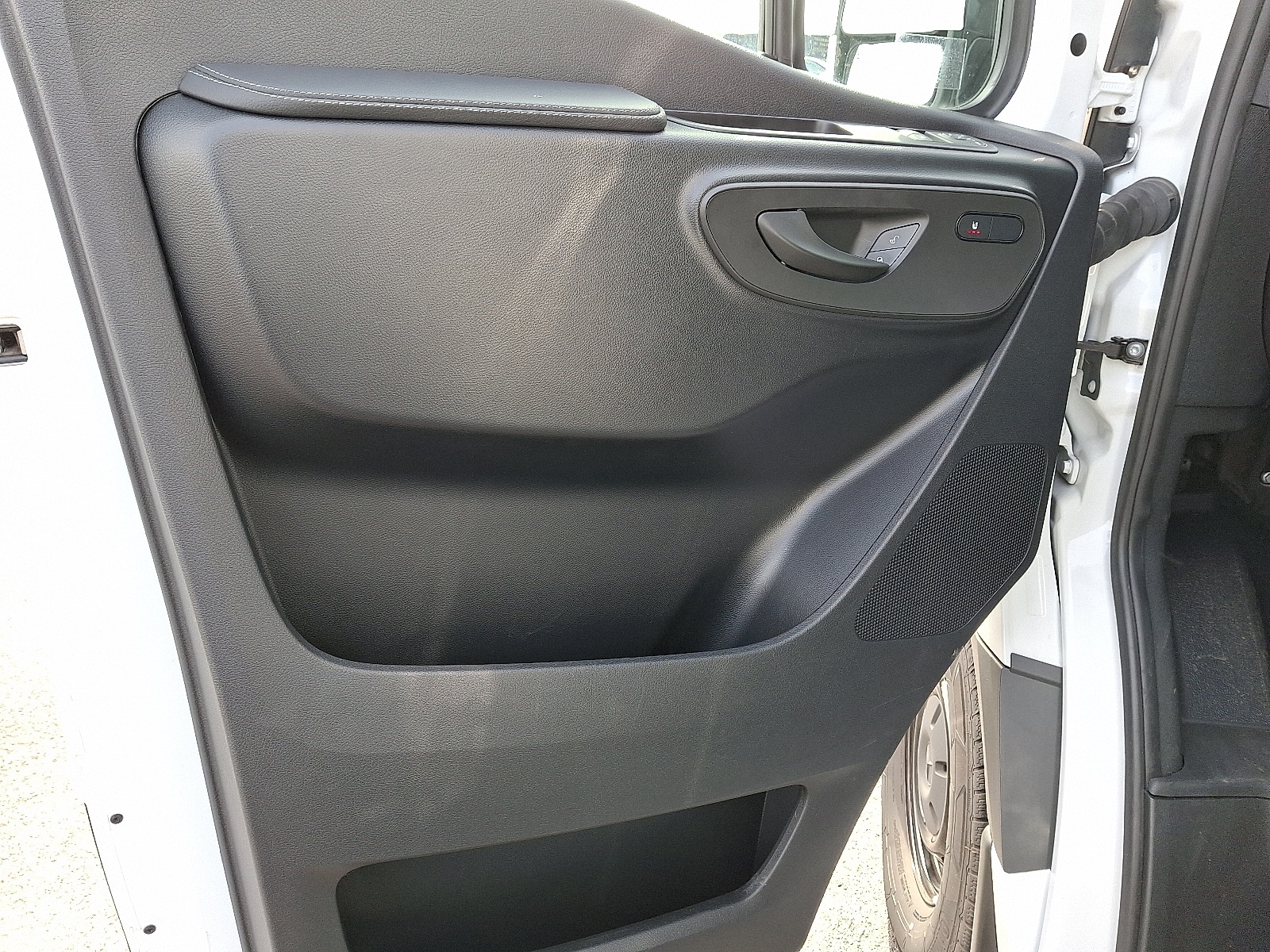 2024 Mercedes-Benz Sprinter Cargo Van Base - Photo 13