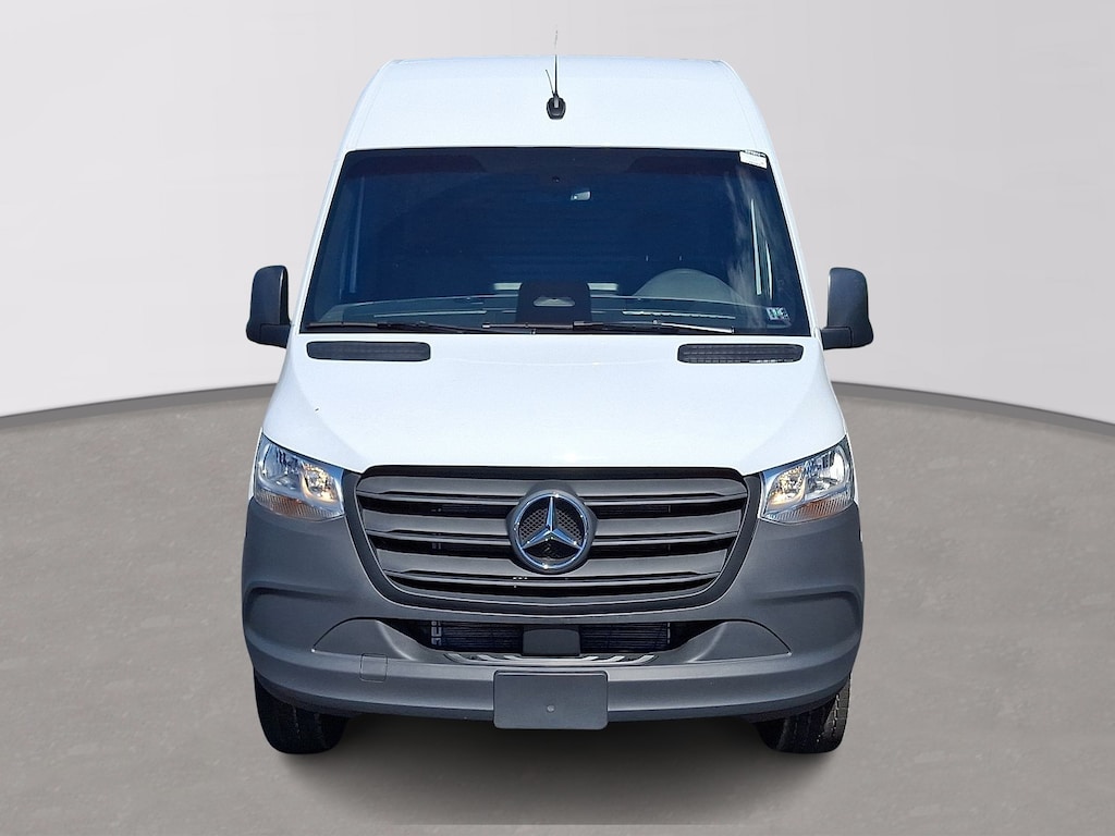 New 2025 Mercedes-Benz Sprinter 2500 Standard Roof 4-Cyl Diesel Van Cargo Van