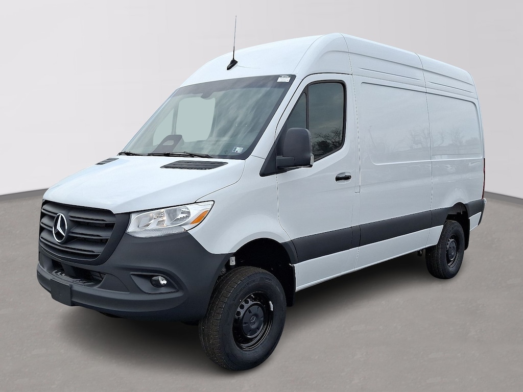 New 2025 Mercedes-Benz Sprinter 2500 Standard Roof 4-Cyl Diesel HO Van Cargo Van