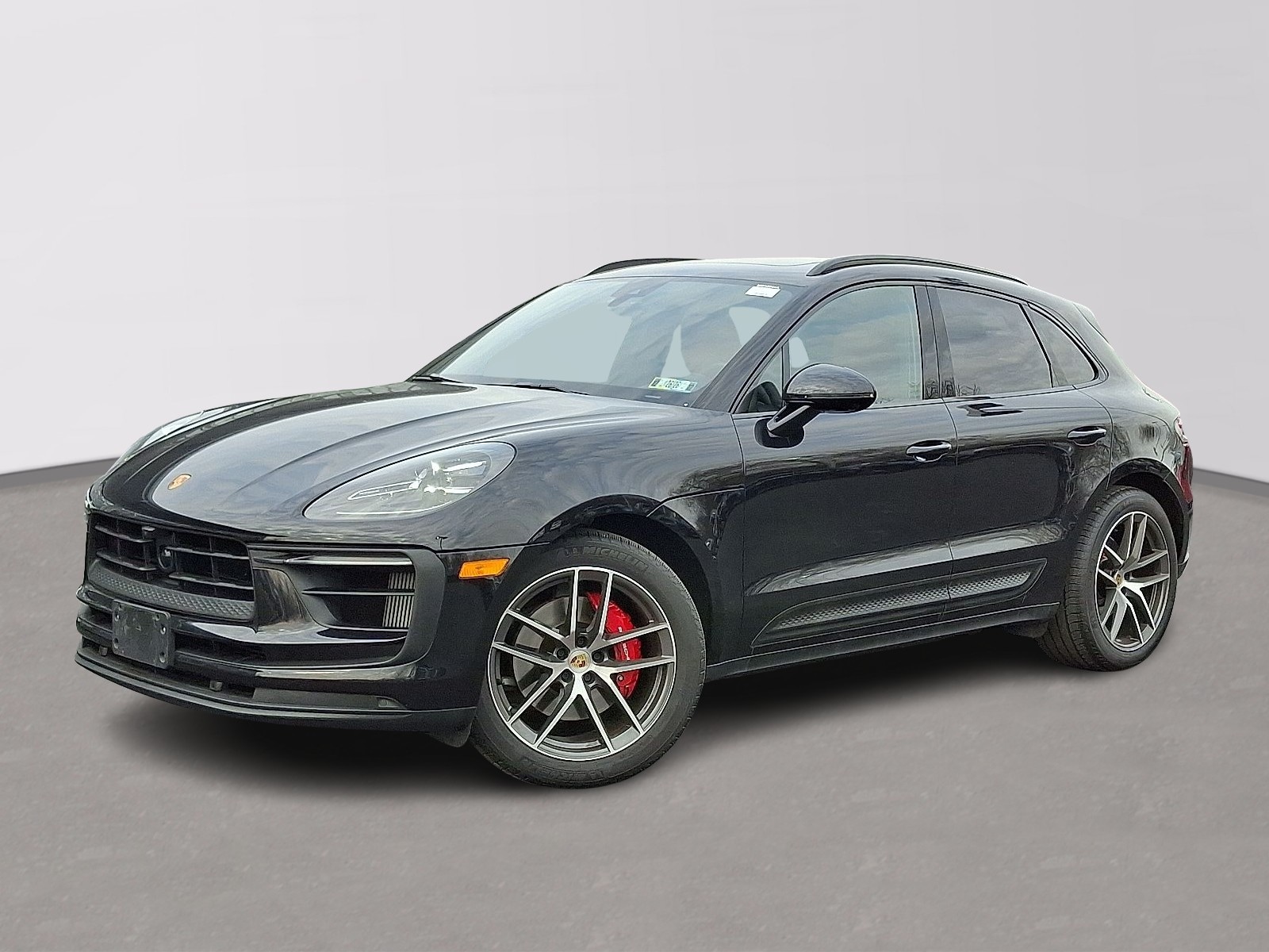 2024 Porsche Macan S's photo