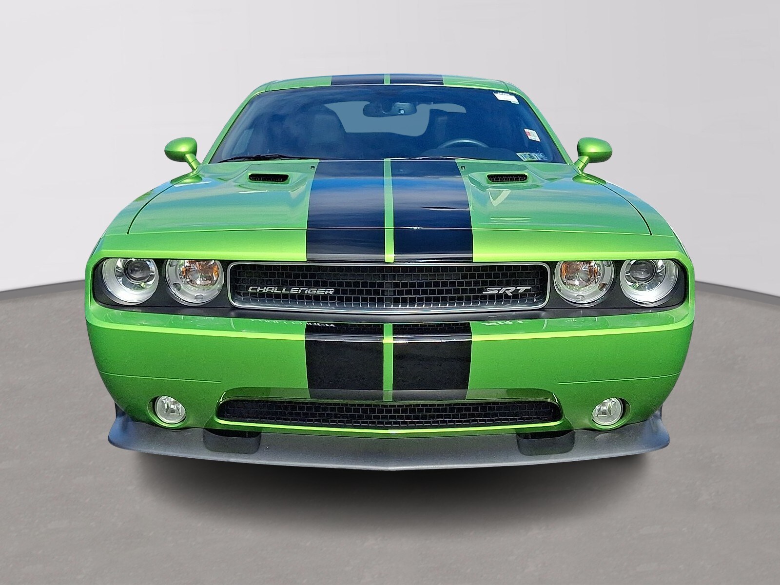 2011 Dodge Challenger SRT8 photo 2