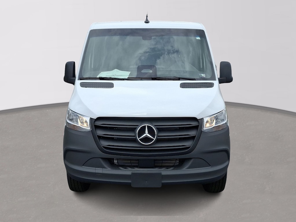 New 2025 Mercedes-Benz Sprinter 2500 Standard Roof 4-Cyl Diesel Van Cargo Van