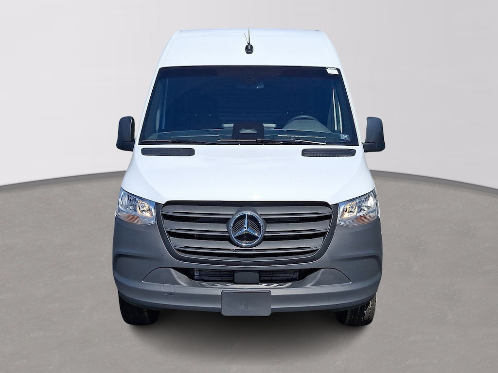 New 2025 Mercedes-Benz Sprinter 2500 Standard Roof 4-Cyl Diesel Van Cargo Van