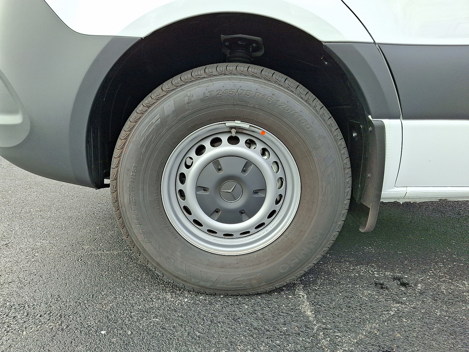 2025 Mercedes-Benz Sprinter Cargo Van Base - Photo 10