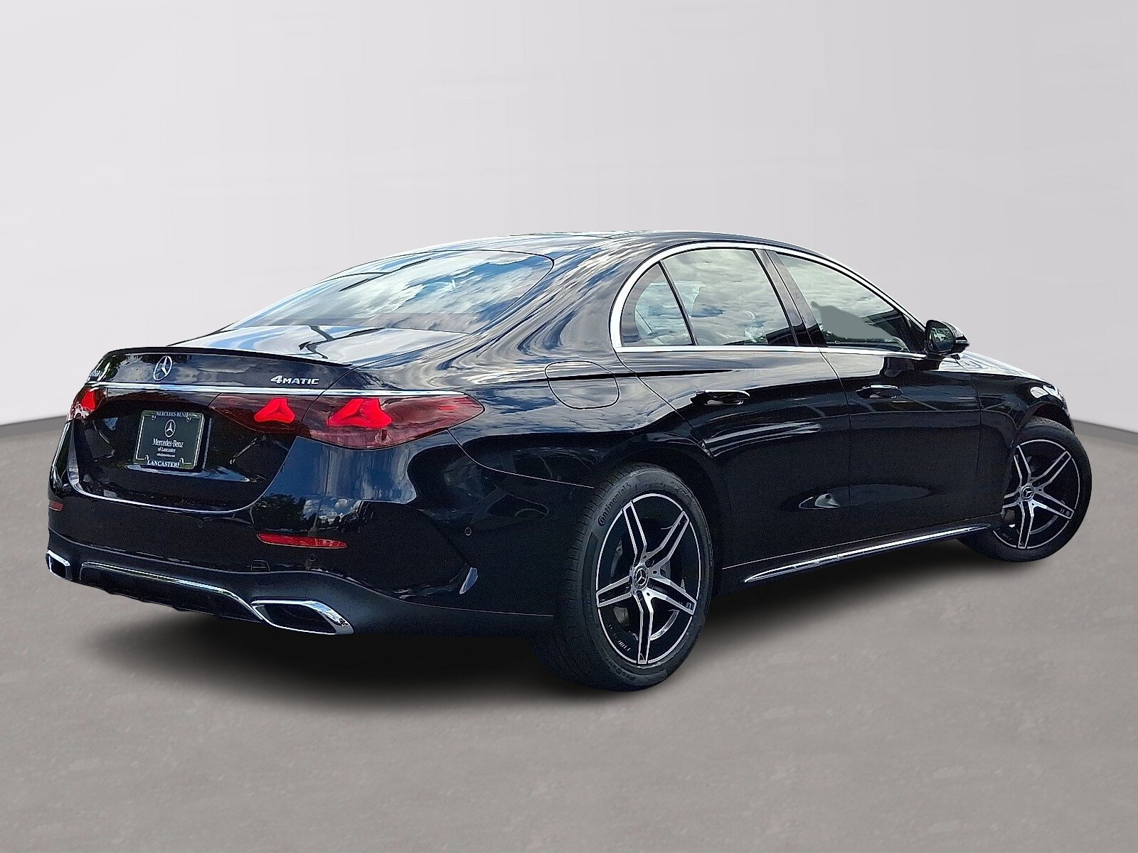 2026 Mercedes Benz E 4MATIC Sedan photo 4