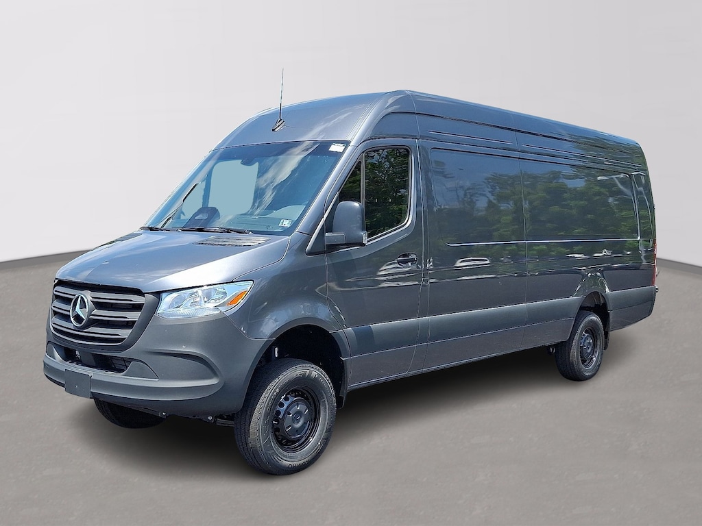 New 2025 Mercedes-Benz Sprinter 2500 High Roof 4-Cyl Diesel HO Van Extended Cargo Van