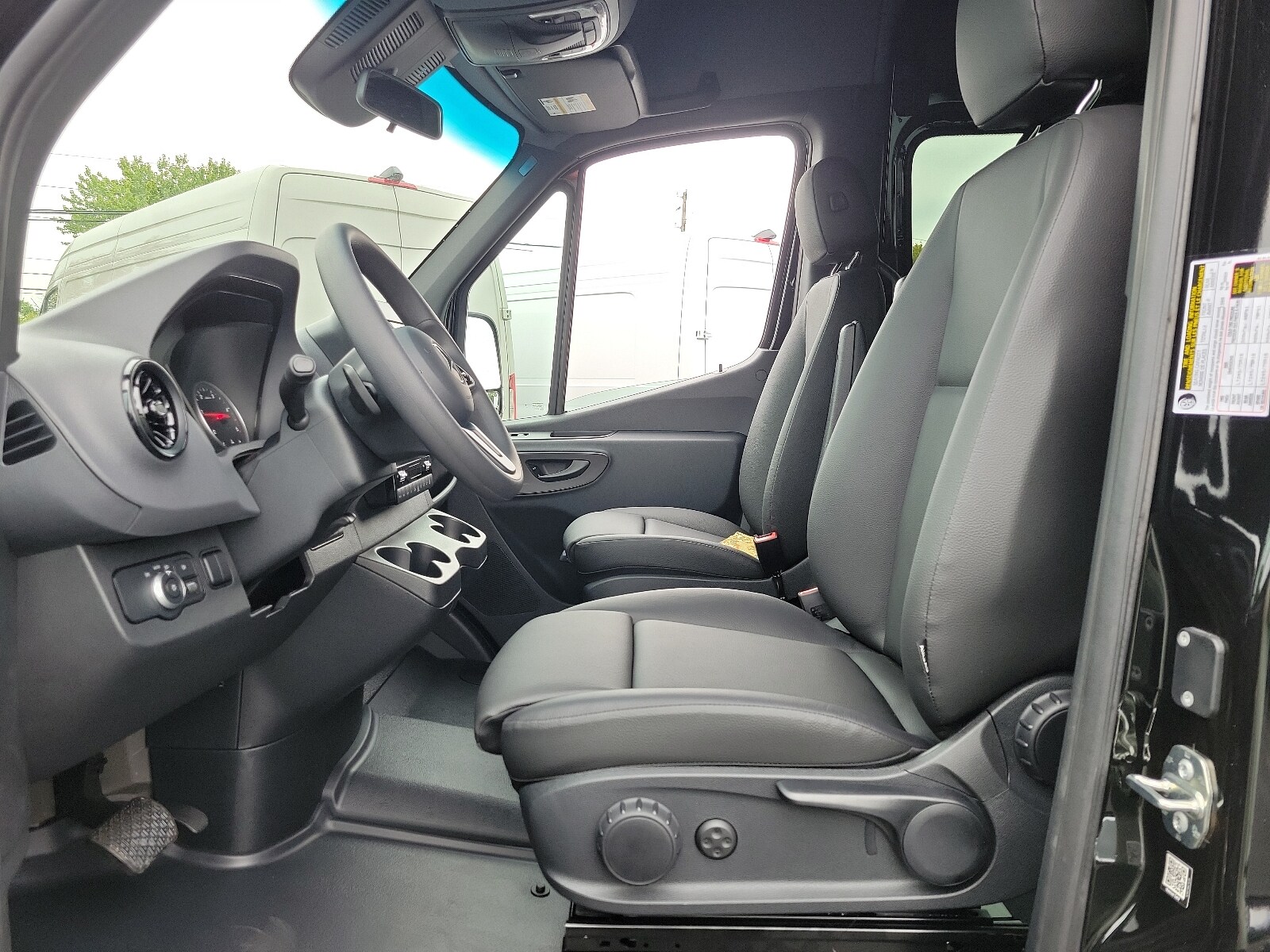 2024 Mercedes-Benz Sprinter Passenger Van Base - Photo 12