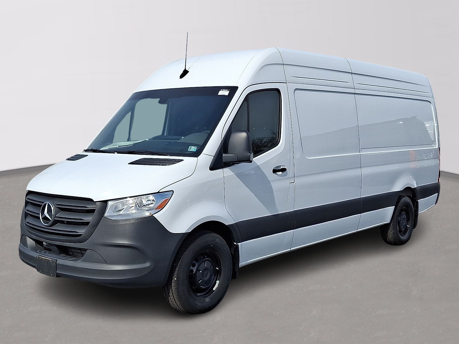 2024 Mercedes-Benz Sprinter 2500 170 WB HO High Roof's photo
