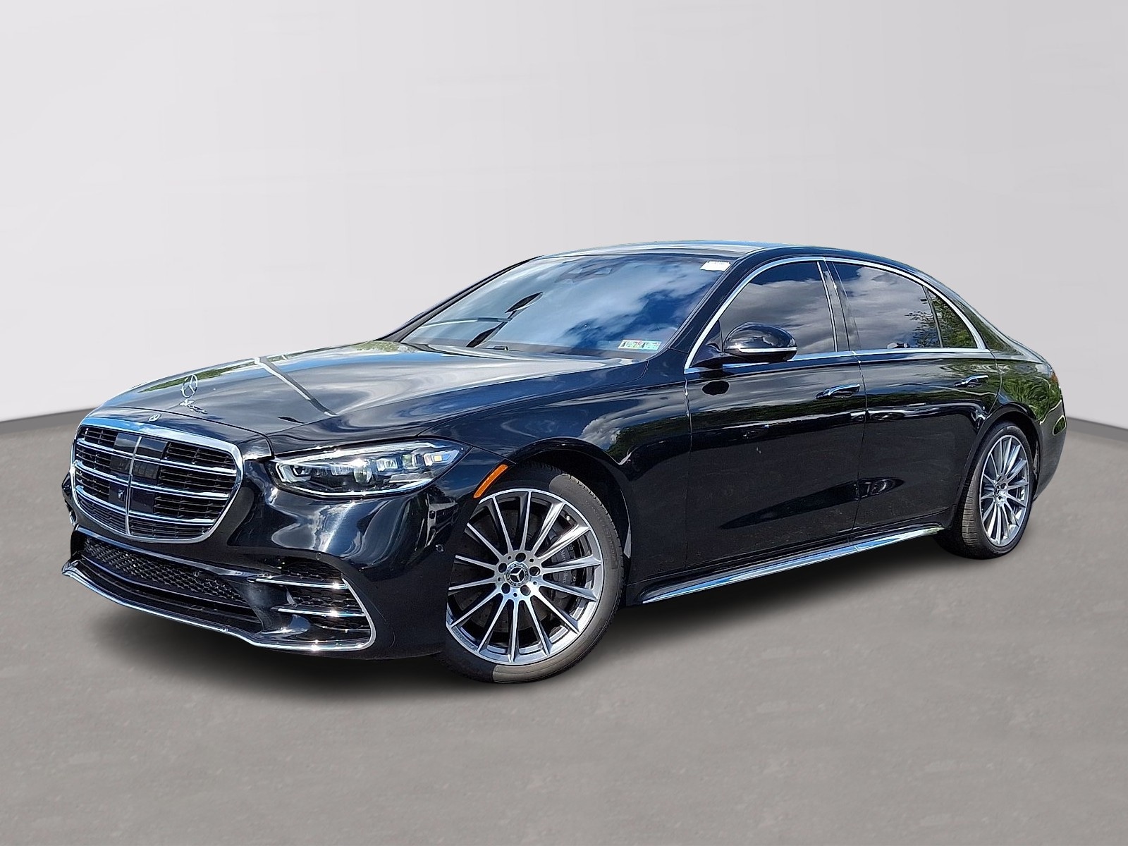 2023 Mercedes-Benz S-Class S 580 4MATIC's photo