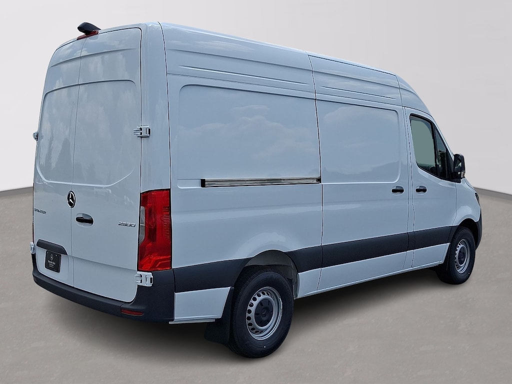 New 2026 Mercedes-Benz Sprinter 2500 Standard Roof 4-Cyl Diesel Van Cargo Van