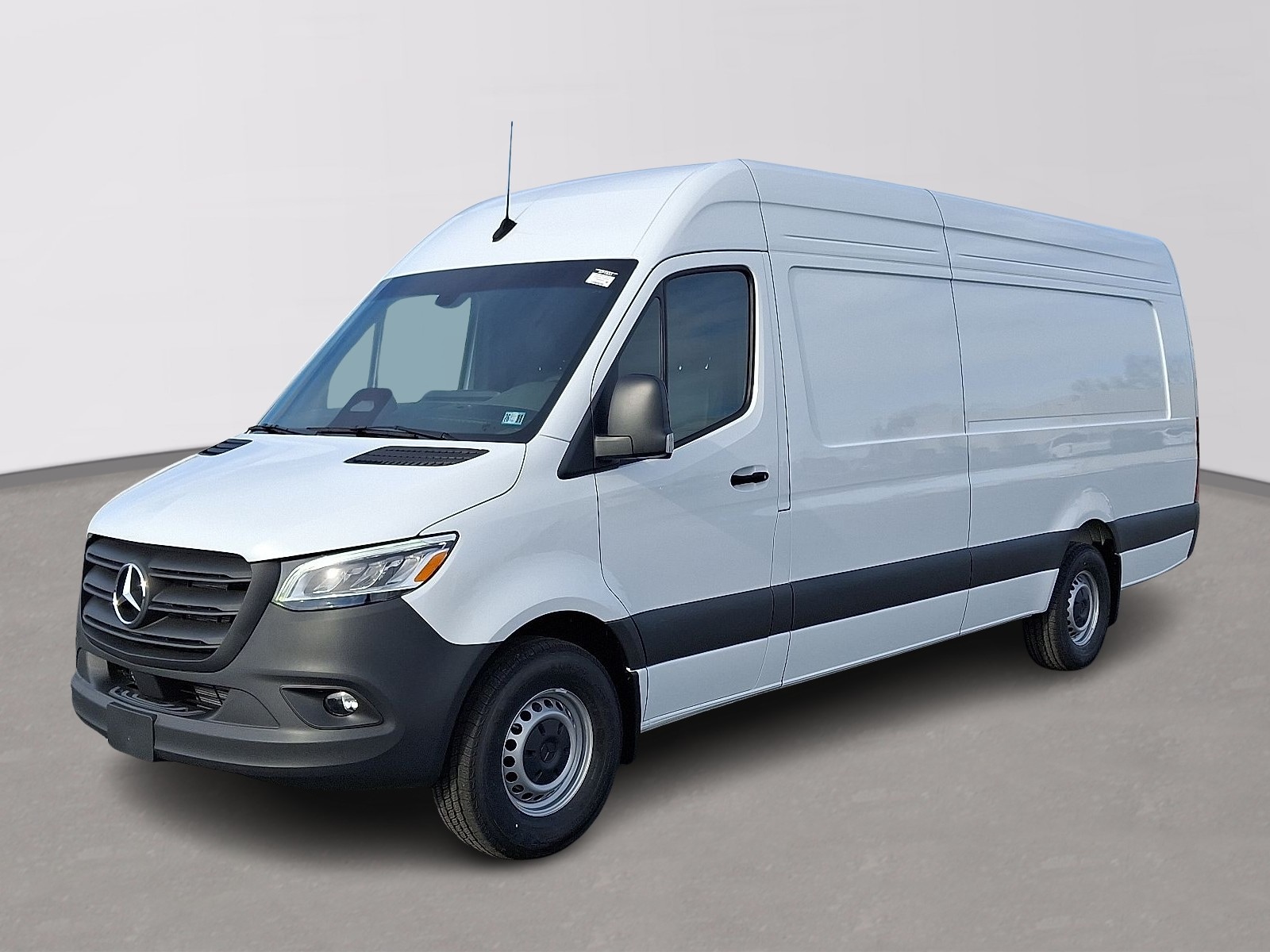 2026 Mercedes-Benz Sprinter Cargo Van Base's photo