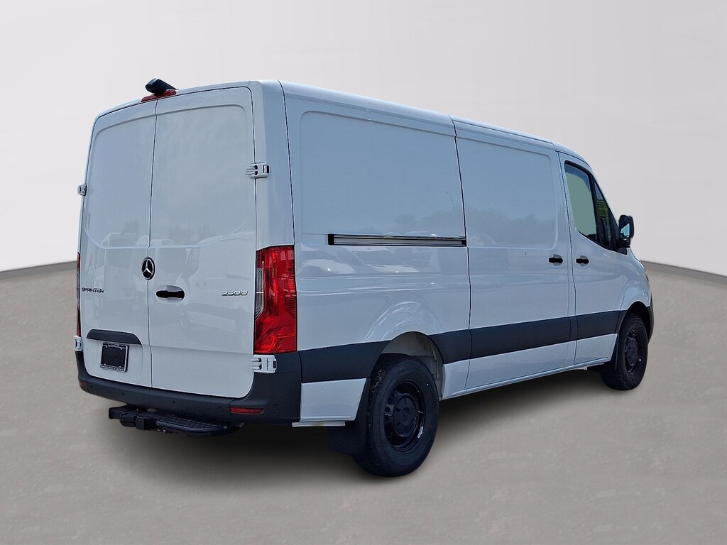New 2026 Mercedes-Benz Sprinter 2500 Standard Roof 4-Cyl Diesel Van Cargo Van