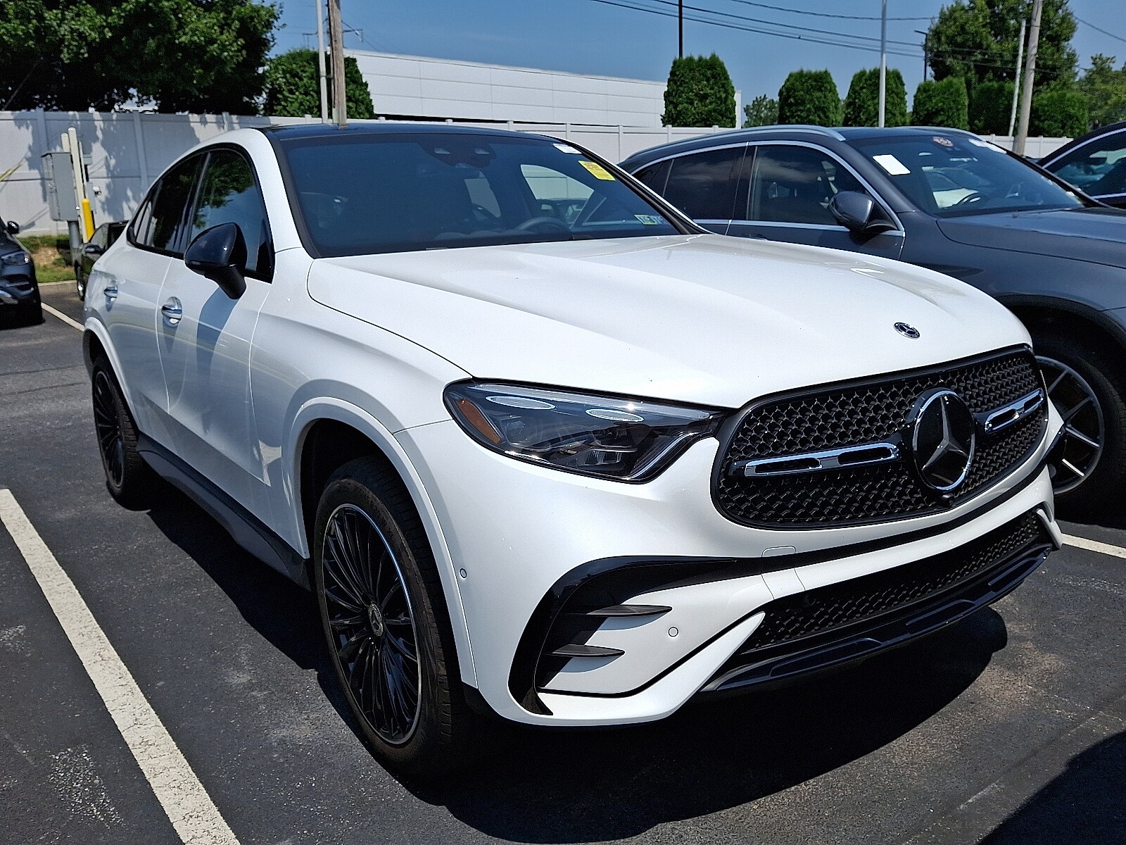 2025 Mercedes Benz GLC 300 Coupe 4MATIC photo 2