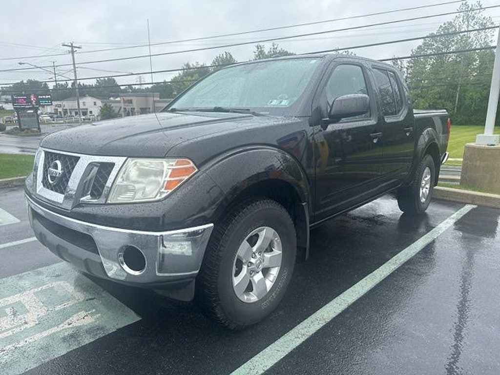 Used 2011 Nissan Frontier SV Truck Crew Cab