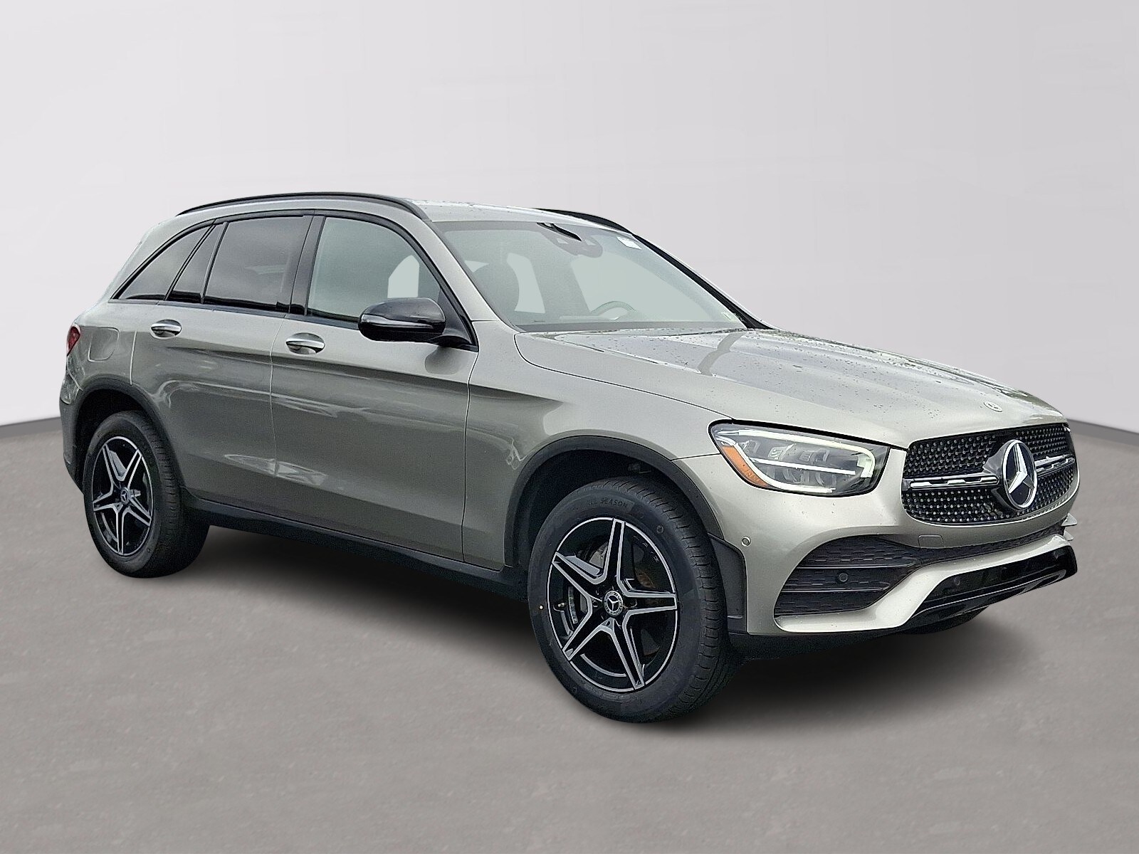 2021 Mercedes Benz GLC 300 4MATIC photo 2