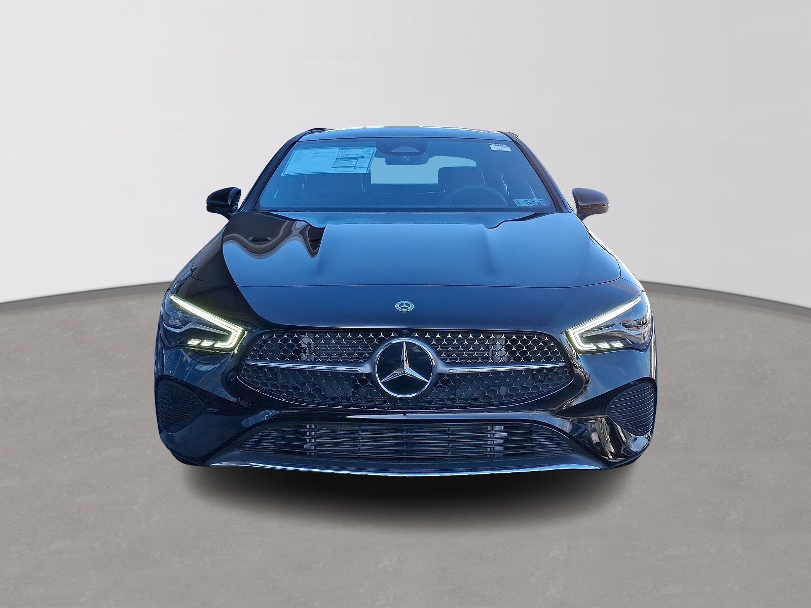 2025 Mercedes Benz CLA 250 4MATIC photo 2