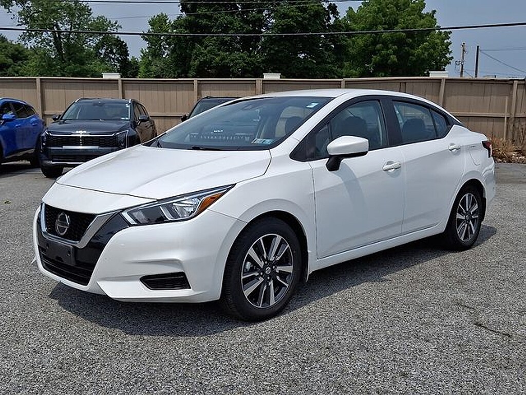 Used 2022 Nissan Versa 1.6 SV Sedan
