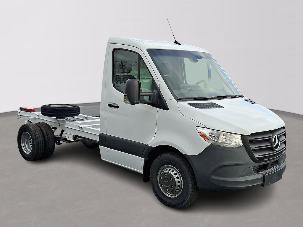 Used 2024 Mercedes-Benz Sprinter 4500 Chassis Standard Roof 4-Cyl Diesel HO Truck