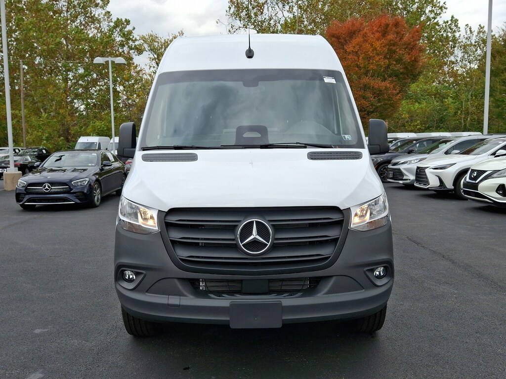 New 2026 Mercedes-Benz Sprinter 2500 Standard Roof 4-Cyl Diesel HO Van Cargo Van