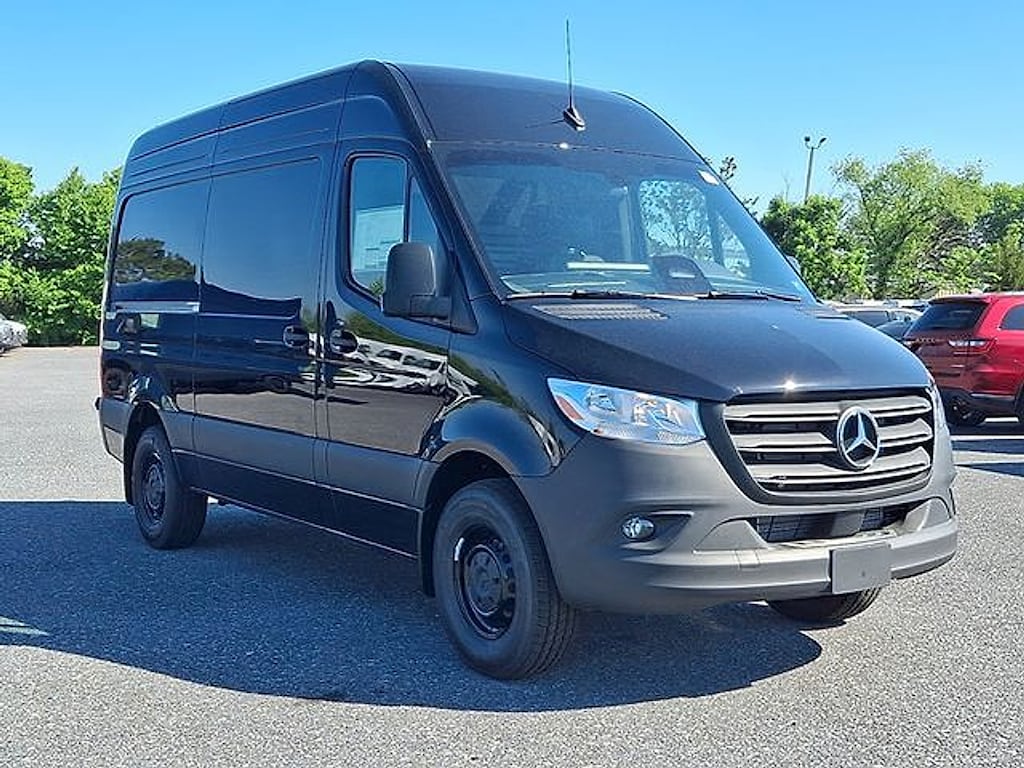 New 2026 Mercedes-Benz Sprinter 2500 Standard Roof 4-Cyl Diesel Van Cargo Van