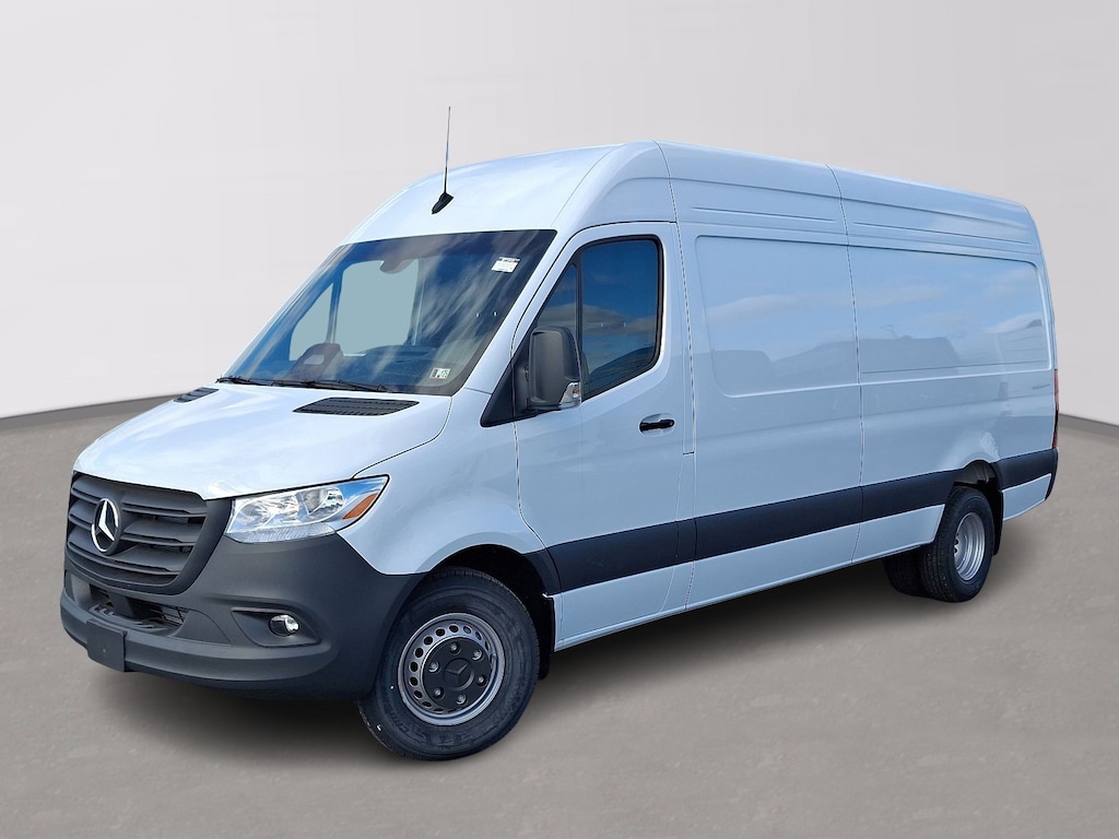 New 2025 Mercedes-Benz Sprinter 4500 High Roof 4-Cyl Diesel HO Van Cargo Van