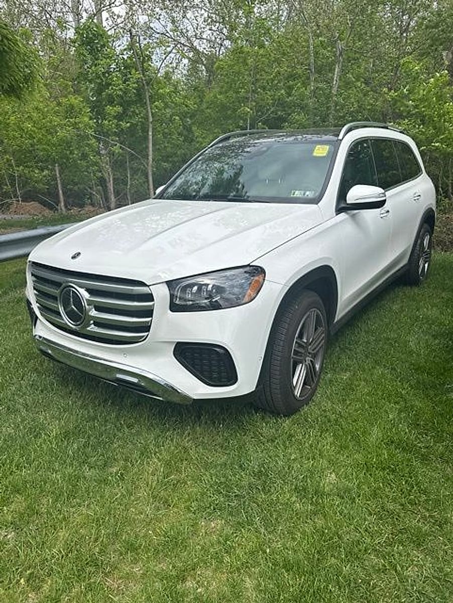 2025 Mercedes-Benz GLS GLS 450 4MATIC's photo