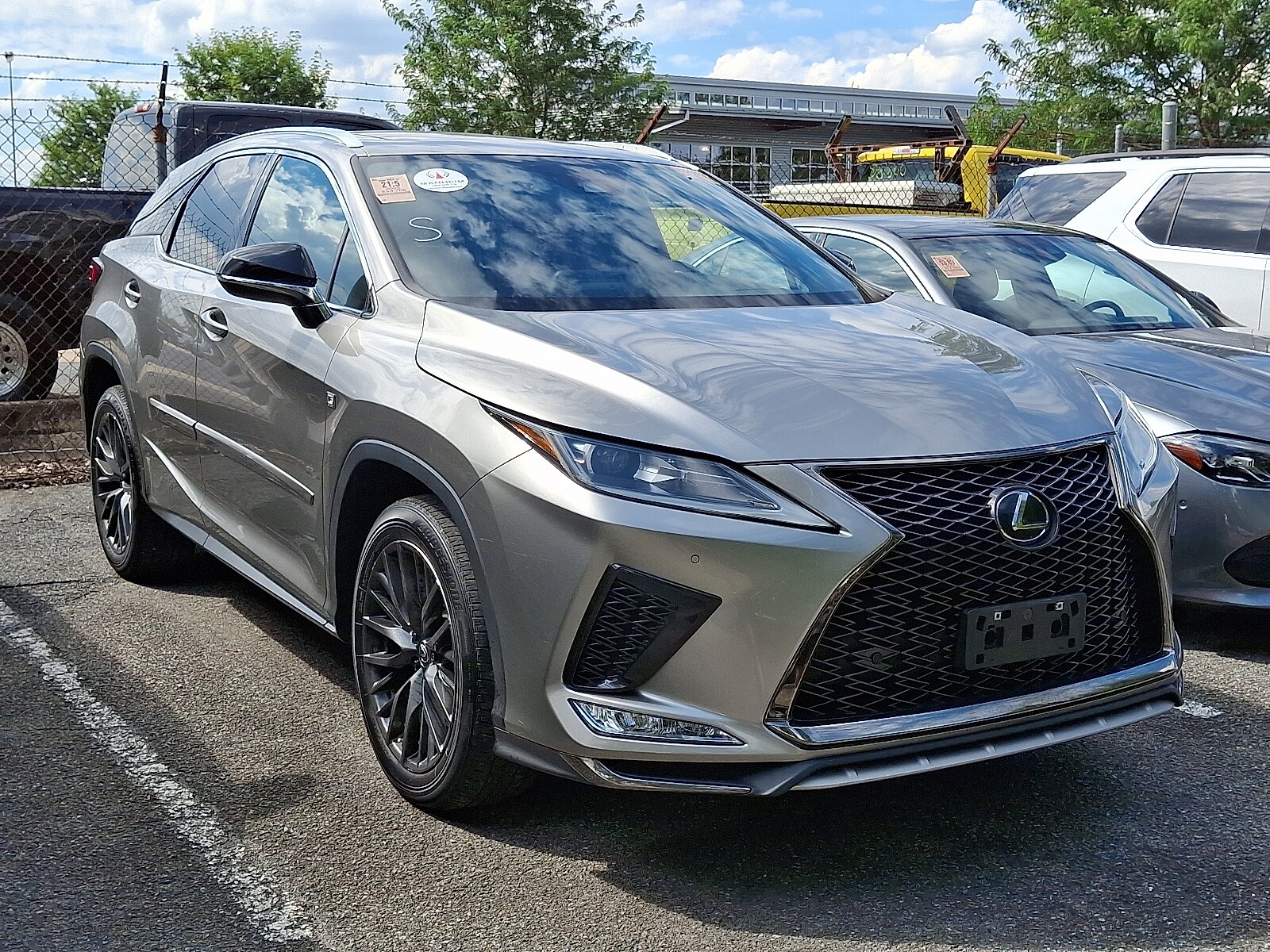 2022 Lexus RX 350 F SPORT photo 2