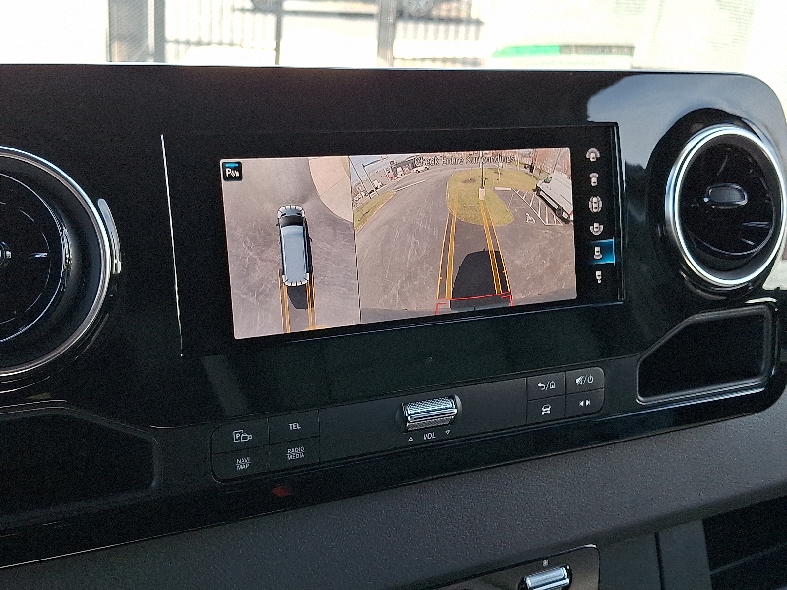 2024 Mercedes-Benz Sprinter Crew Van Base - Photo 19
