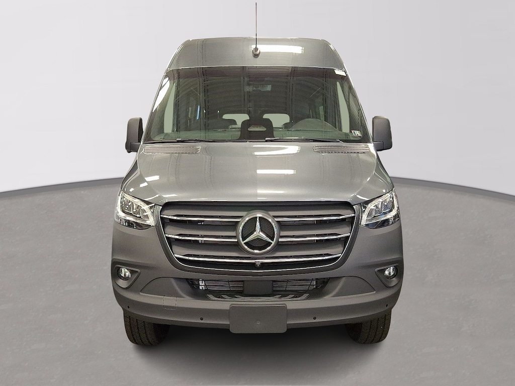 New 2025 Mercedes-Benz Sprinter 2500 Standard Roof 4-Cyl Diesel HO Van Crew Van
