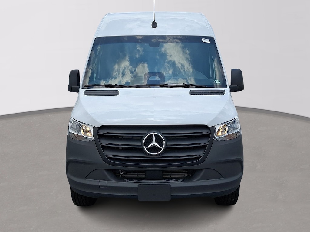 New 2026 Mercedes-Benz Sprinter 2500 Standard Roof 4-Cyl Diesel Van Cargo Van
