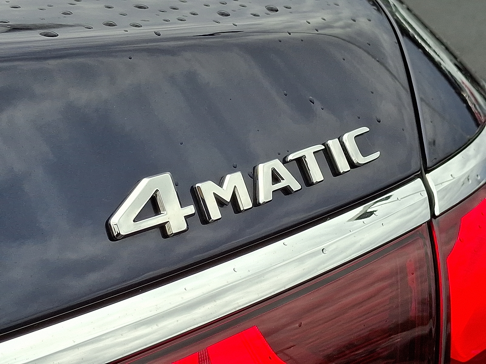 2025 Mercedes-Benz E-Class E350 - Photo 31