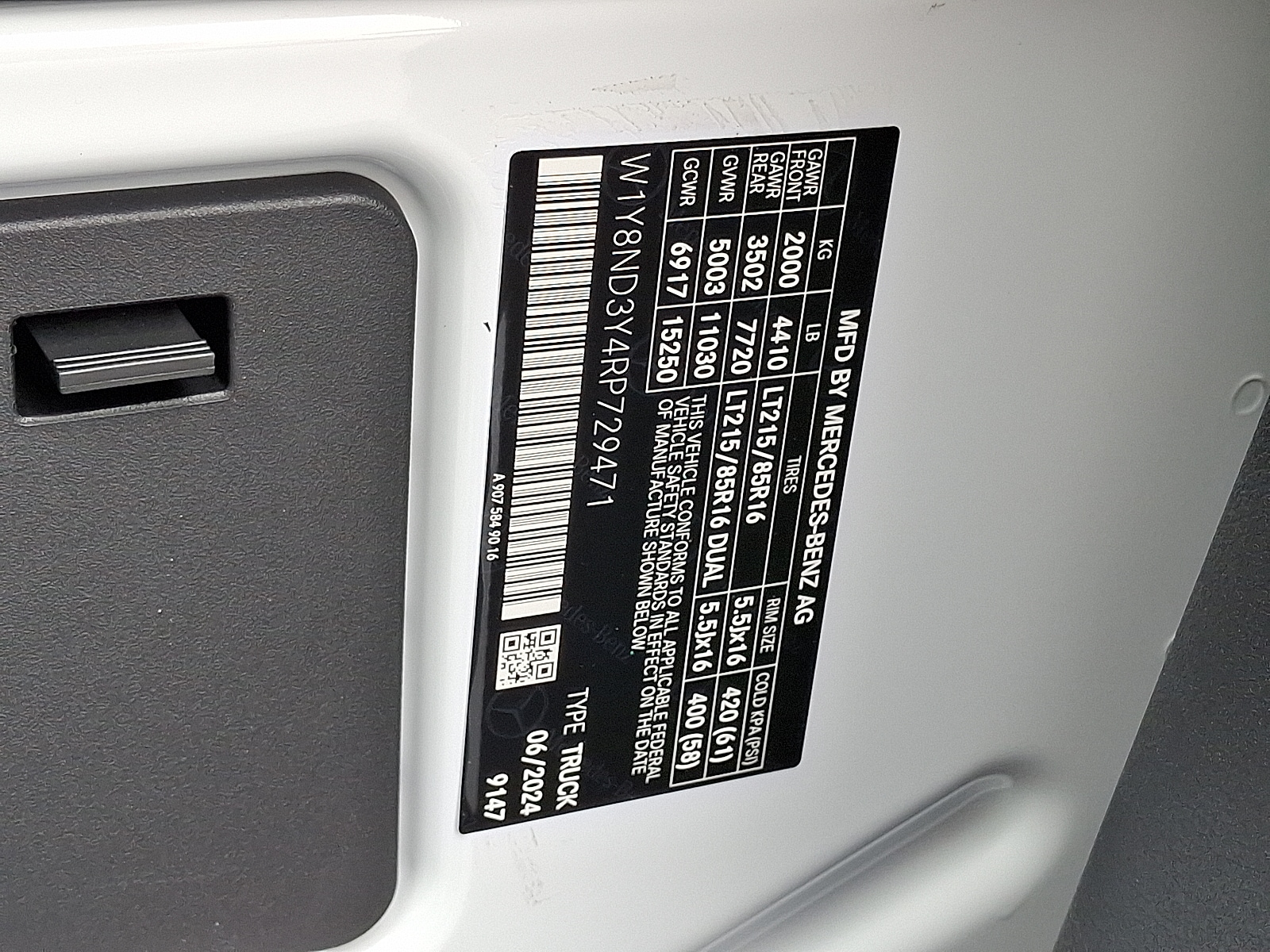2024 Mercedes-Benz Sprinter Cargo Van Base - Photo 27